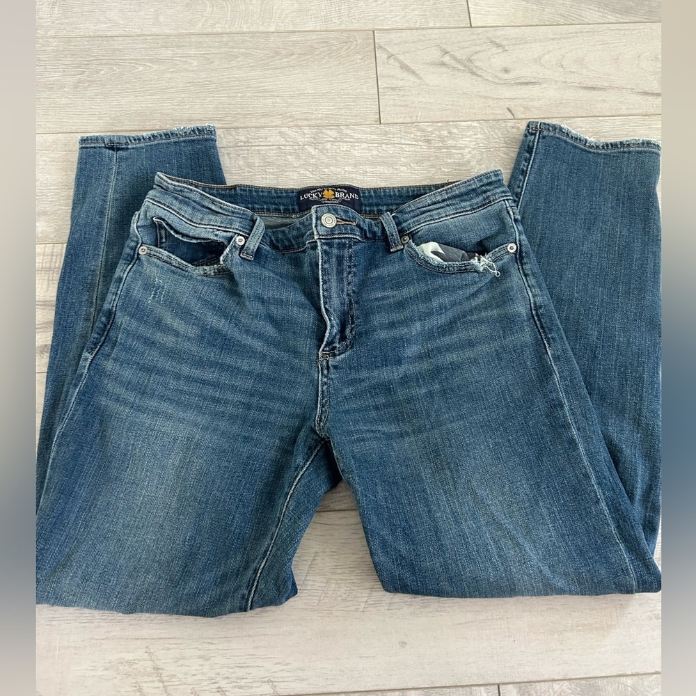 Lucky Brand Women's Blue Straight Leg Jeans